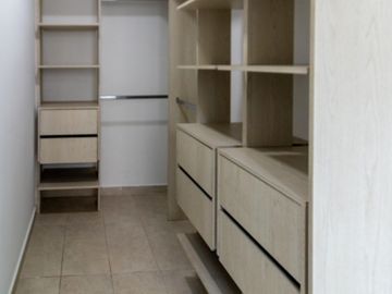 Apartamento en venta en Yumbo. Cod V5699