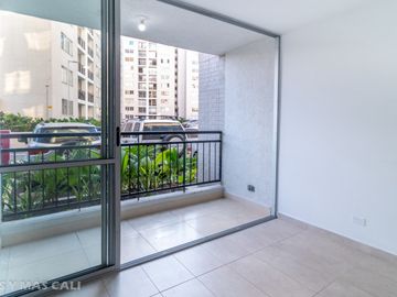 Apartamento en venta en Yumbo. Cod V5699