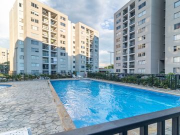 Apartamento en venta en Yumbo. Cod V5699