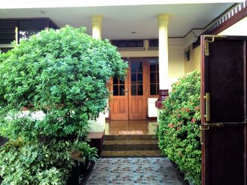 Rumah Strategis Komersial Area Daerah Gubeng Surabaya Pusat