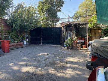 2 CASAS UNIDAS CON LOCAL COMERCIAL