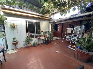 2 CASAS UNIDAS CON LOCAL COMERCIAL