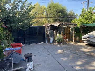 2 CASAS UNIDAS CON LOCAL COMERCIAL