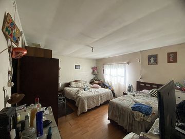 2 CASAS UNIDAS CON LOCAL COMERCIAL