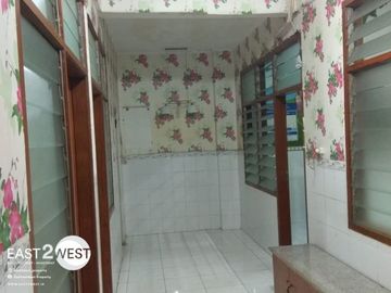 Disewakan Rumah Komersil Jalan Delima Tanjung Duren Jakarta Barat Lokasi Strategis Cocok Untuk Apotik Dan Praktik