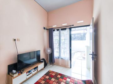 Rumah SHM Hadap Selatan 15 Mnt ke Stasiun Citayam Siap KPR J-48714
