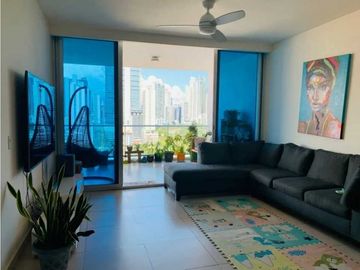 Se Vende Lujoso Apartamento en Avenida Balboa