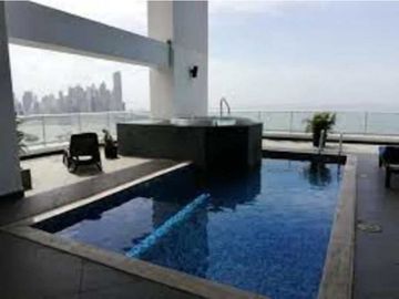 Se Vende Lujoso Apartamento en Avenida Balboa