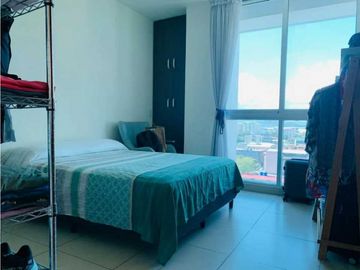 Se Vende Lujoso Apartamento en Avenida Balboa