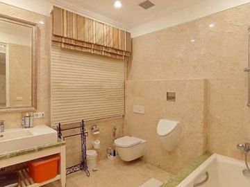 DISEWAKAN RUMAH at Jl MATARAM / SELONG, KEBAYORAN BARU, JAKSEL