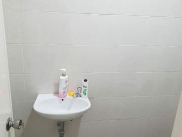 Promo Rumah Siap Huni 2 lantai dekat Meruya Joglo di Cipadu
