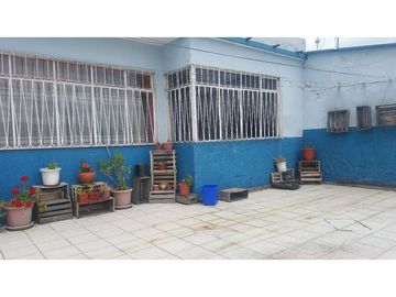 casa comercial en venta en san blas el sagrario con departamentos y local