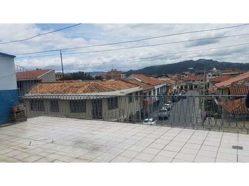 casa comercial en venta en san blas el sagrario con departamentos y local