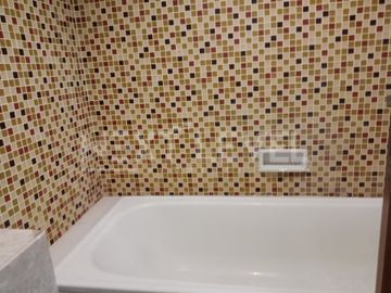 DISEWAKAN 2BR Condominium Furnished bagus tinggal bawa koper