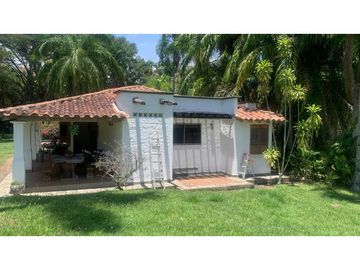 Finca para la venta o alquiler en Altos de Peñalisa