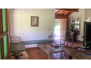 Finca para la venta o alquiler en Altos de Peñalisa