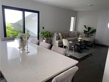 Casa en Venta en Colinas de San Jerónimo en Privada en Monterrey