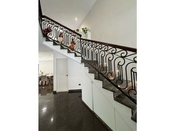 Casa en Venta en Colinas de San Jerónimo en Privada en Monterrey