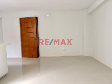 🏡 ¡Estrena tu depa ideal en Los Pinos! Entrega inmediata en julio ✨

¡Haz realidad tu independencia o inversión con este moderno departamento en una