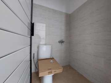 Rumah Modern 300 Jutaan Fasilitas Pool Di Yogyakarta