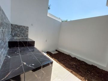 Rumah Modern 300 Jutaan Fasilitas Pool Di Yogyakarta