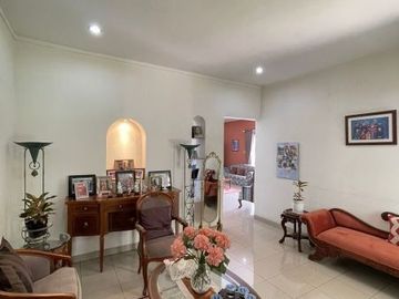 DIJUAL RUMAH di Jl KEMANG UTARA, JAKSEL