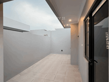 Dijual Rumah Brandnew American Classic Design Di Jagakarsa