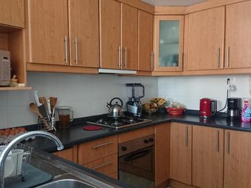 Venta lindo departamento 3 dormitorios, Conjunto Privado, El Batán
