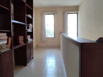 Casa en Venta en Garcia Gineres de 5 Recamaras
