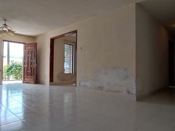 Casa en Venta en Garcia Gineres de 5 Recamaras
