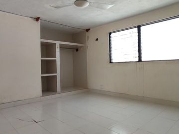 Casa en Venta en Garcia Gineres de 5 Recamaras