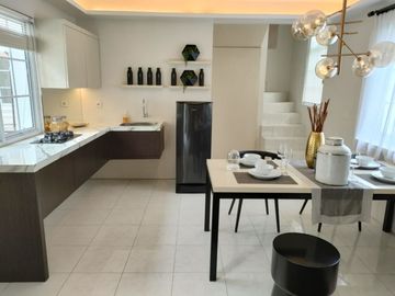 Rumah Mewah 3 Lantai 6 Kamar Harga Murah Alesha House Bsdcity Serpong