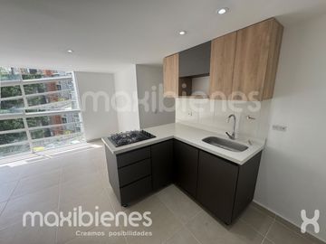 apartamento en arriendo en  maria auxiliadora. Cod A72018