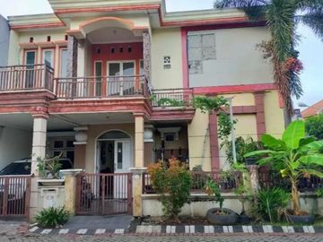 8 Bedroom House for sale