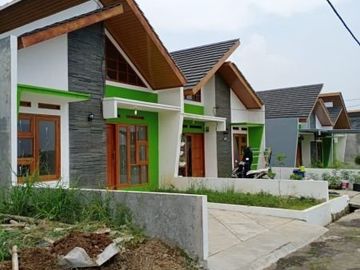 Rumah siap huni 300 jutaan di Bogor, 1 unit lagi