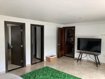 casa en arriendo/venta en riomar. Cod V100536