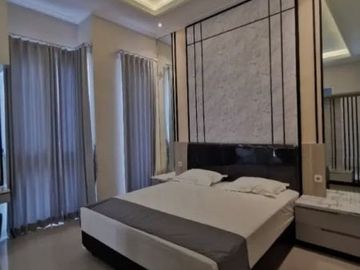 Rumah minimalis 2 lantai Araya Surabaya