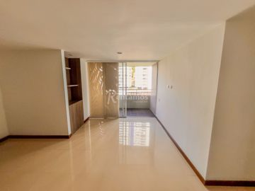 apartamento en arriendo en el poblado. Cod A777315