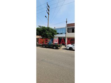 Ubicación privilegiada: Calle 13 Mz. P Lote 61, Sector A – Urb. San Antonio, Carapongo, Lurigancho Chosica

Descubre esta propiedad con una proyecci