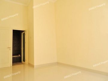 Rumah Baru 2 Lantai Luas 169 di Sulfat Agung kota Malang