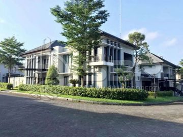 Rumah Dijual Jogja Mewah dlm Perum jl Palagan km 8,10mnt UGM