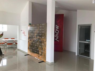 VENDO O RENTO CASA IDEAL PARA EMPRESAS SECTOR  BARRIO JIPIJAPA