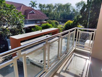 Rumah Baru 2,5 Lantai Luas 120 di Sulfat Raya kota Malang