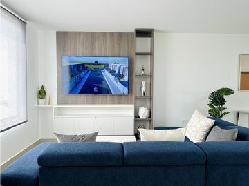CASAS EN URB CRISTAL AZUL