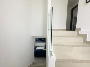 CASAS EN URB CRISTAL AZUL