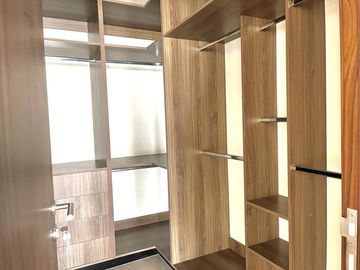 Venta departamento Manigua Interlomas