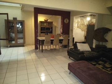 RUMAH LOKASI JALAN DANAU LAUT TAWAR PEJOMPONGAN JAKPUS