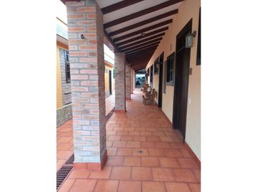 ESPECTACULAR CHALET PARA TURISMO