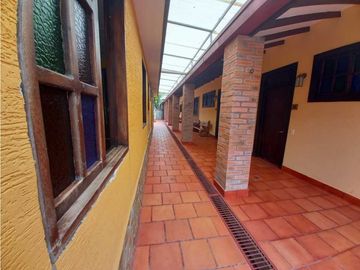 ESPECTACULAR CHALET PARA TURISMO
