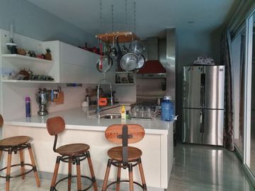 Turun 1 Milyar, Rumah 4 lantai di Bukit Menteng sektor 7 | GB-2741